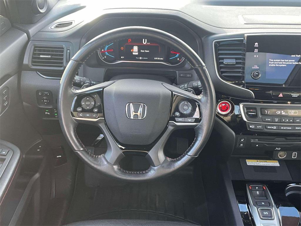 used 2022 Honda Pilot car, priced at $36,900