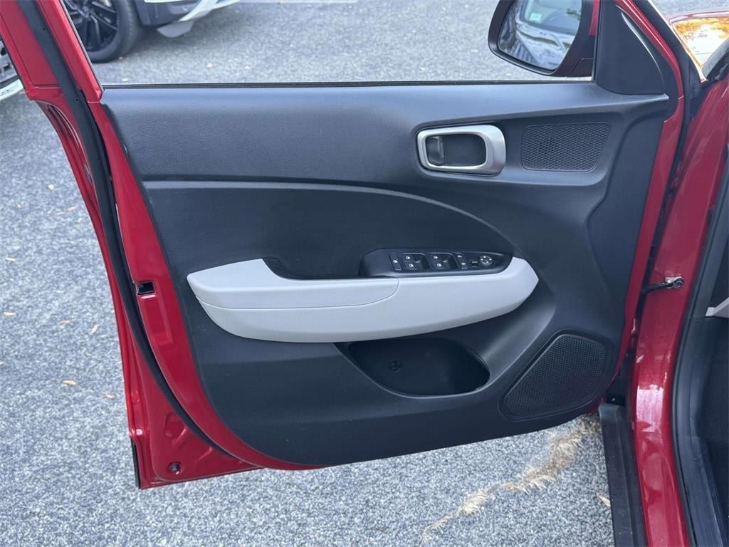 used 2022 Hyundai Venue car, priced at $17,900