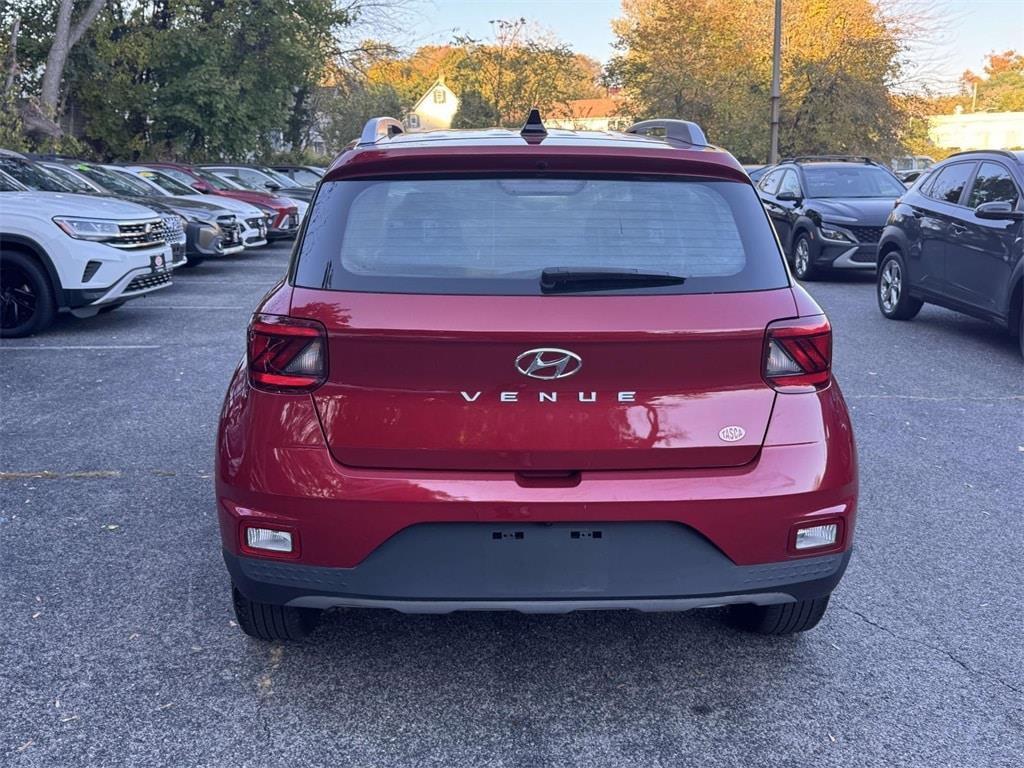 used 2022 Hyundai Venue car, priced at $17,900