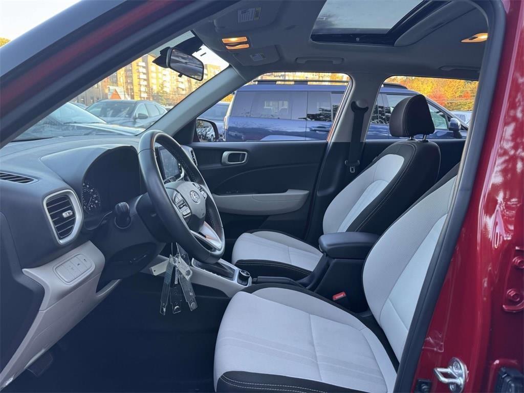 used 2022 Hyundai Venue car, priced at $17,900