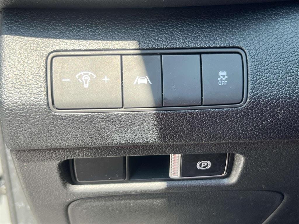 used 2023 Hyundai Santa Fe car, priced at $24,300