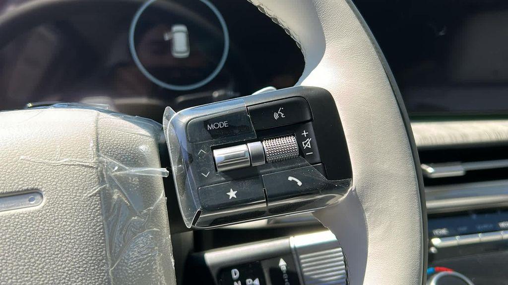 new 2025 Hyundai SANTA FE HEV car, priced at $47,705