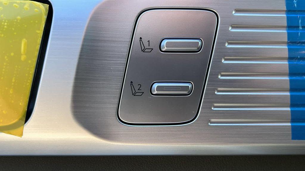 new 2025 Hyundai SANTA FE HEV car, priced at $47,705