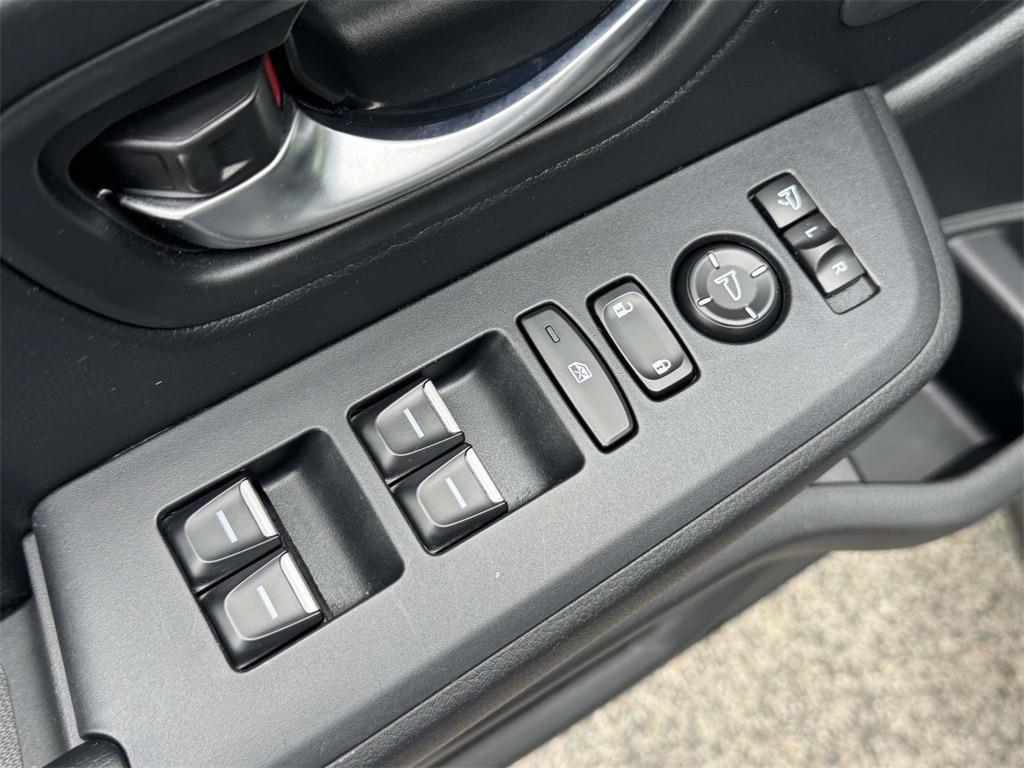 used 2023 Honda Pilot car, priced at $42,900