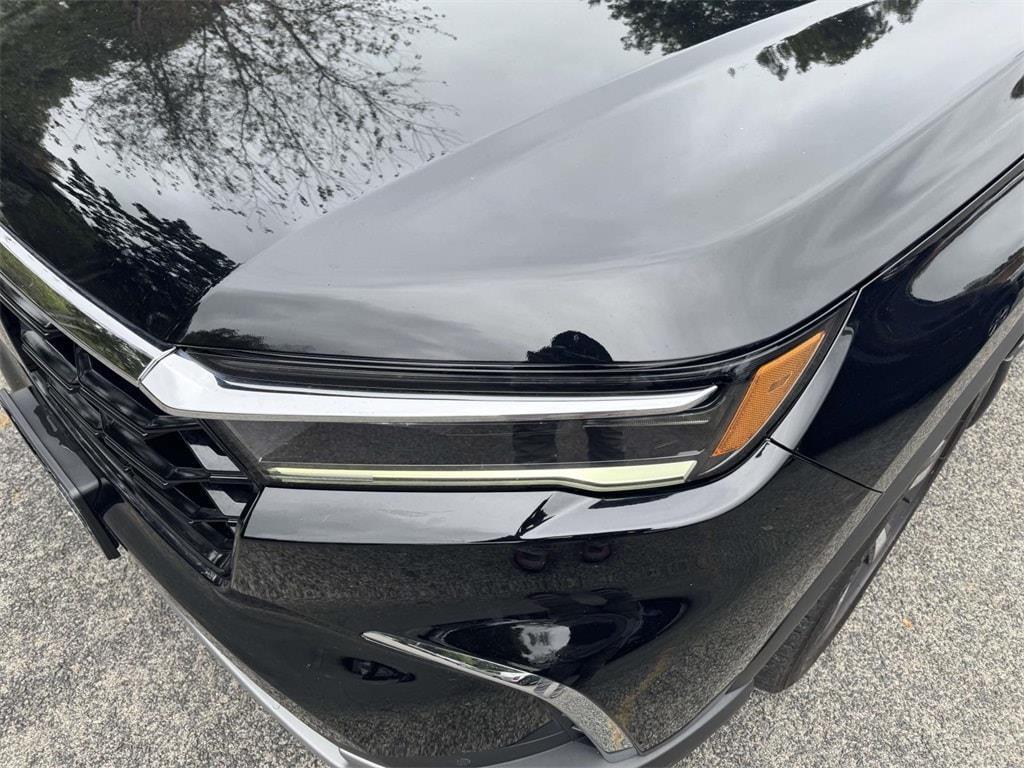 used 2023 Honda Pilot car, priced at $42,900