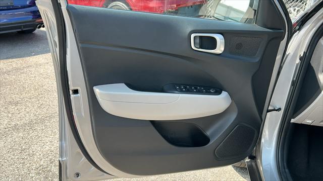 used 2024 Hyundai Venue car, priced at $18,795