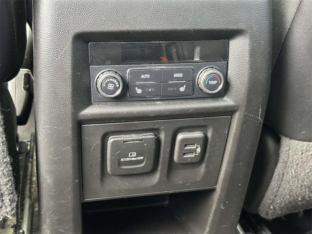 used 2019 Chevrolet Traverse car, priced at $21,250