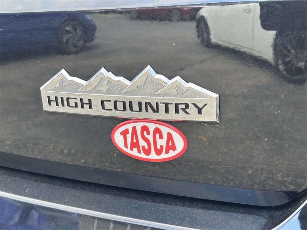 used 2019 Chevrolet Traverse car, priced at $21,250