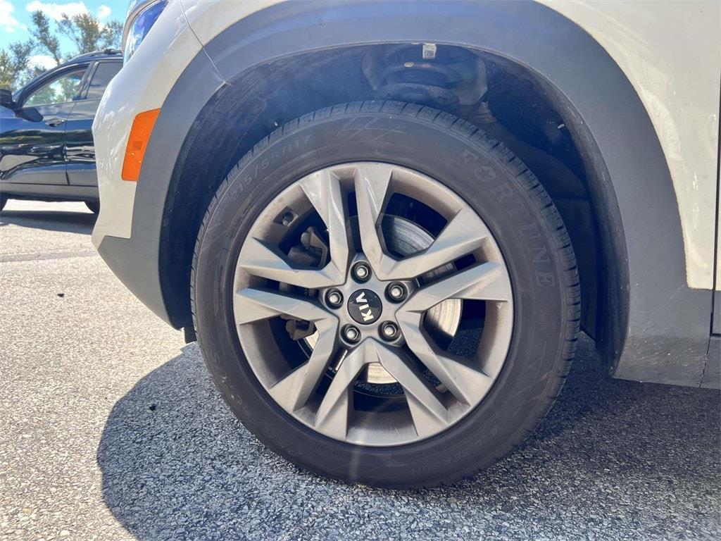 used 2021 Kia Seltos car, priced at $17,695