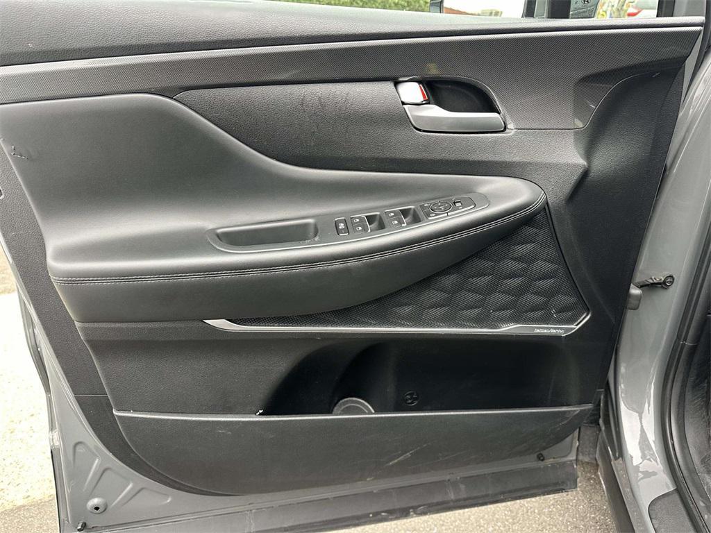 used 2022 Hyundai Santa Fe car, priced at $25,000