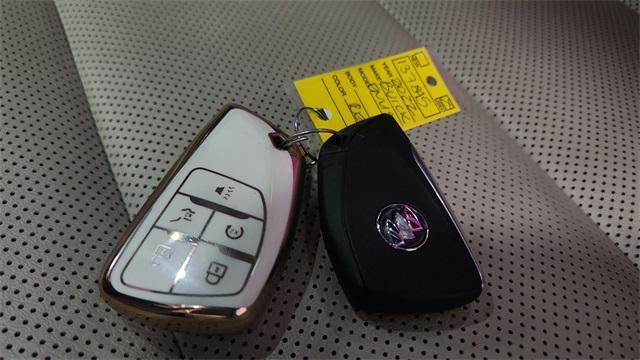 used 2022 Buick Envision car, priced at $26,995