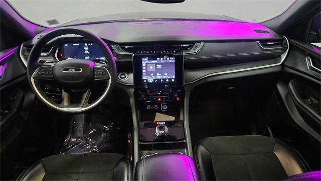 used 2024 Jeep Grand Cherokee L car, priced at $30,995