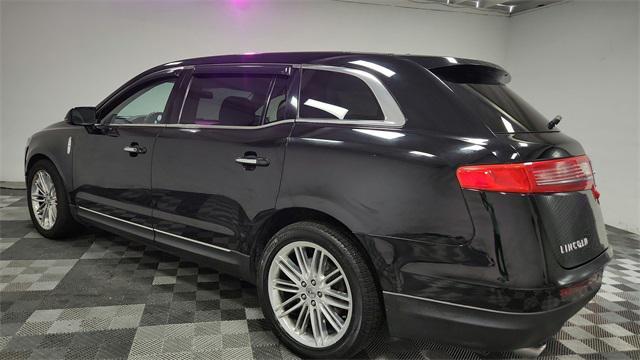 used 2019 Lincoln MKT car