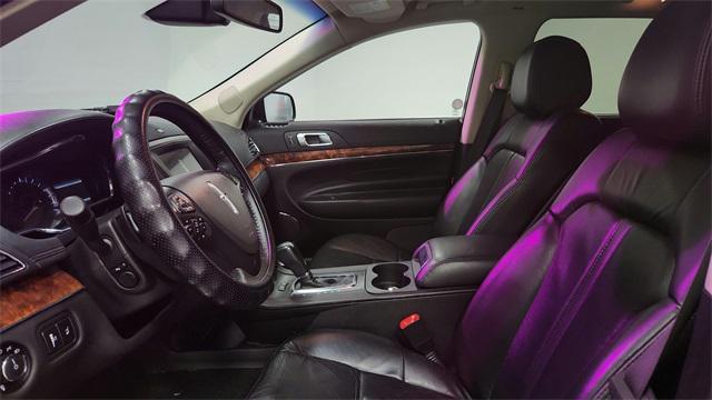 used 2019 Lincoln MKT car