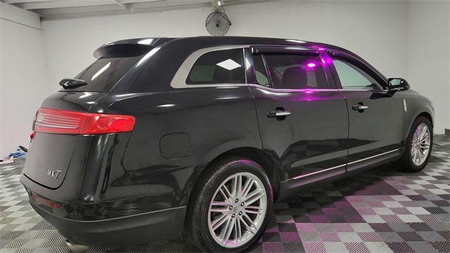 used 2019 Lincoln MKT car