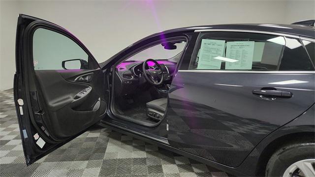 used 2023 Chevrolet Malibu car
