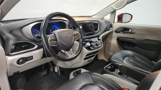 used 2020 Chrysler Pacifica car