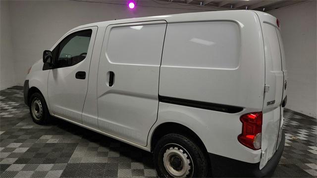 used 2018 Nissan NV200 car