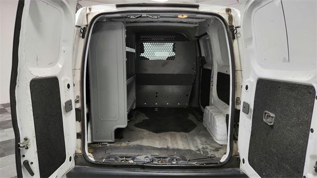 used 2018 Nissan NV200 car