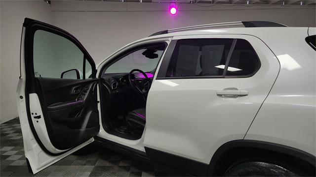 used 2022 Chevrolet Trax car