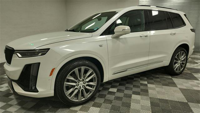 used 2021 Cadillac XT6 car, priced at $35,800