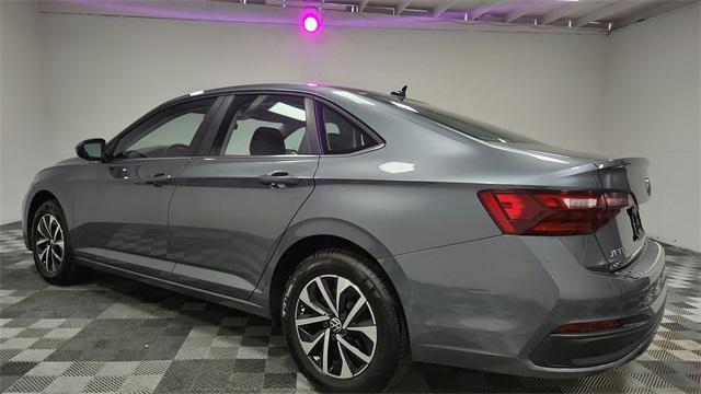 used 2023 Volkswagen Jetta car