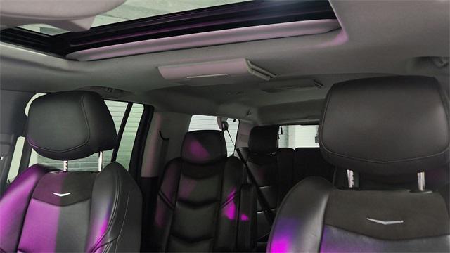 used 2020 Cadillac Escalade ESV car
