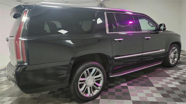 used 2020 Cadillac Escalade ESV car