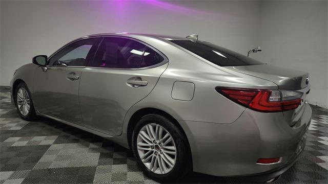 used 2016 Lexus ES 350 car, priced at $19,995