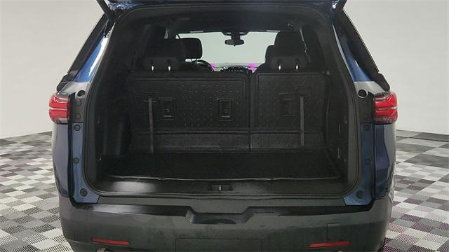 used 2022 Chevrolet Traverse car