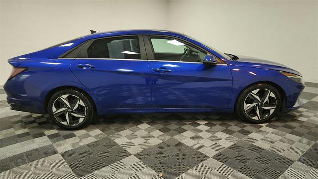 used 2021 Hyundai Elantra car