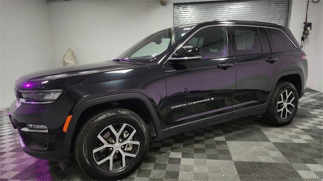 used 2024 Jeep Grand Cherokee car, priced at $32,800