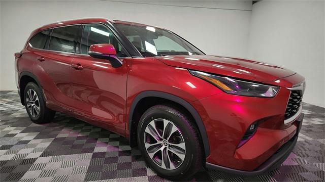 used 2022 Toyota Highlander car