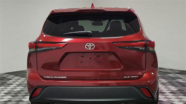 used 2022 Toyota Highlander car