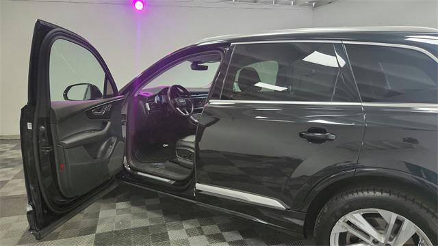 used 2022 Audi Q7 car, priced at $35,888