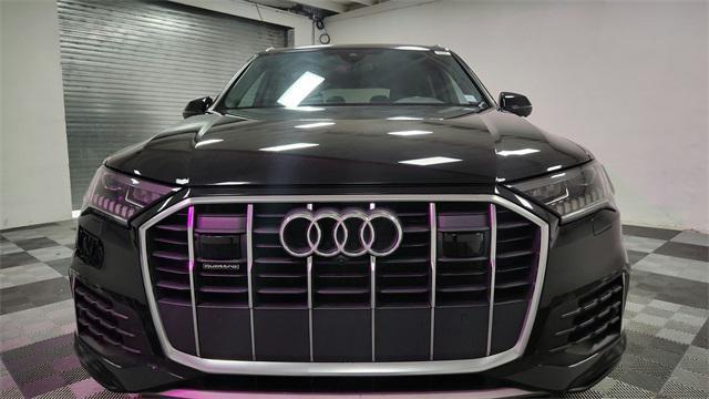used 2024 Audi Q7 car, priced at $39,800