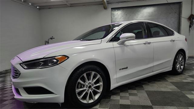 used 2017 Ford Fusion Hybrid car