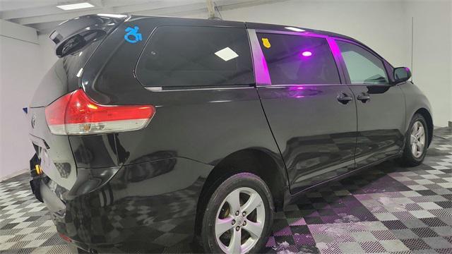 used 2014 Toyota Sienna car