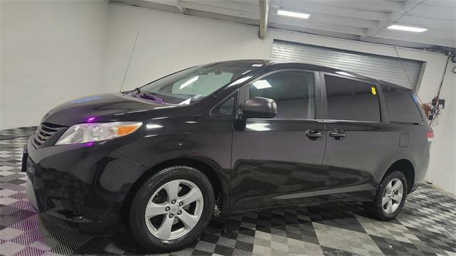 used 2014 Toyota Sienna car