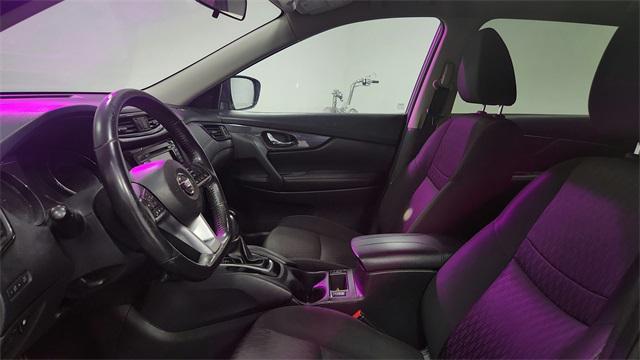 used 2018 Nissan Rogue car