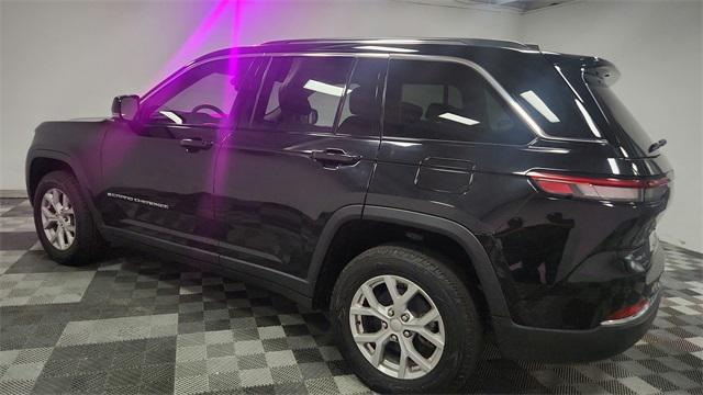 used 2023 Jeep Grand Cherokee car