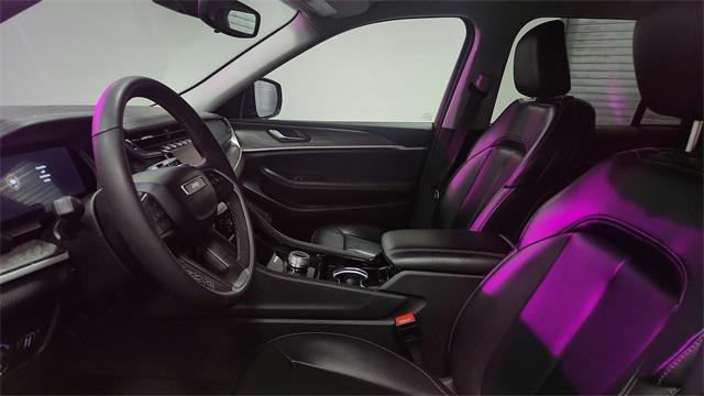 used 2023 Jeep Grand Cherokee car