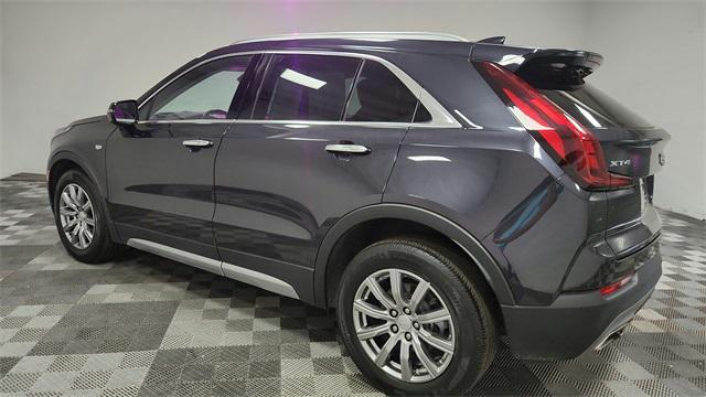 used 2023 Cadillac XT4 car