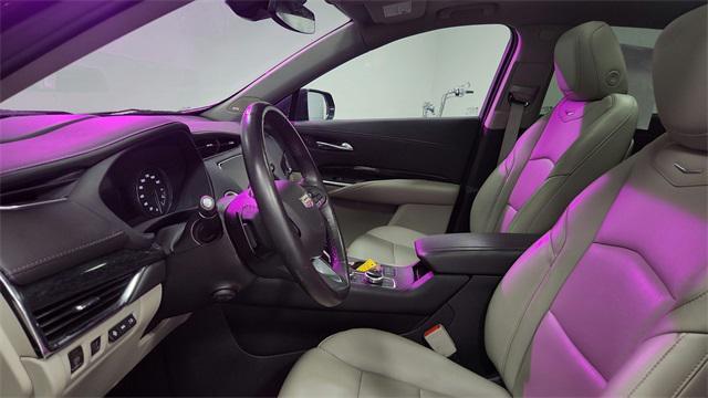 used 2023 Cadillac XT4 car