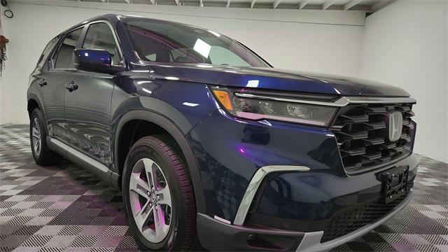 used 2025 Honda Pilot car