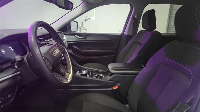 used 2023 Jeep Grand Cherokee car, priced at $28,888