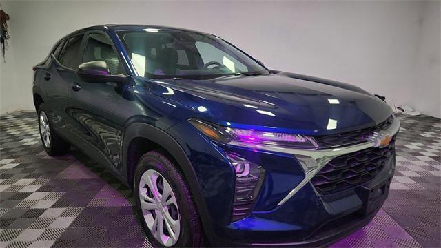 used 2024 Chevrolet Trax car, priced at $21,800