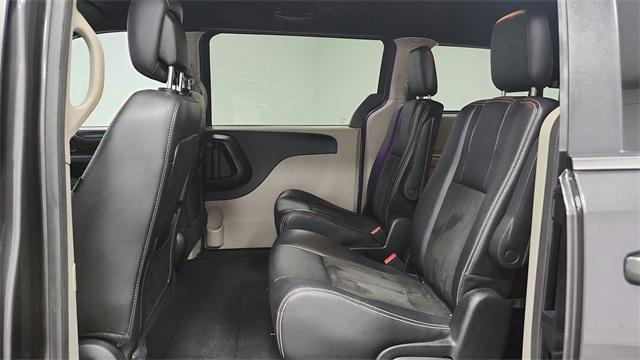 used 2020 Dodge Grand Caravan car