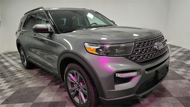 used 2021 Ford Explorer car