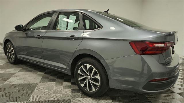 used 2024 Volkswagen Jetta car